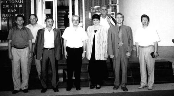 Az ungvári találkozó résztvevői (balról jobbra): dr. Soós Kálmán, Milován Sándor, Kontra Ferenc, Szabó Vilmos, dr. Orosz Ildikó, Szakács Zoltán, Kovács Miklós, Gulácsy Géza