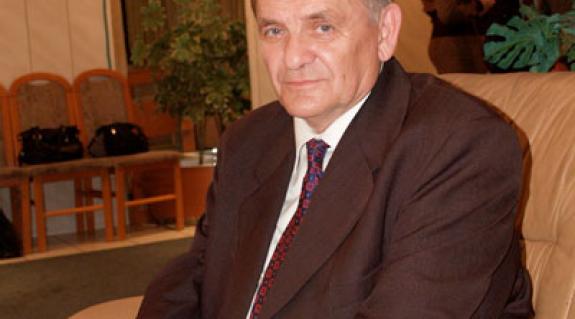 Lezsák Sándor, a Magyar Országgyűlés alelnöke, a Lakiteleki Népfőiskola megalapítója