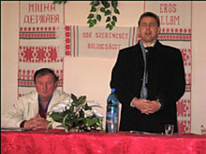 Balogh Zoltán és Kovács Miklós a badalói közgyűlésen