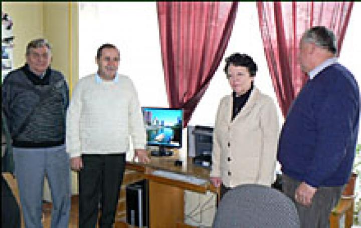 Balról jobbra: Kócsi Ernő, Gérus József, Milován Jolán, Kolozsvári Sándor Balról jobbra: Kócsi Ernő, Gérus József, Milován Jolán, Kolozsvári Sándor