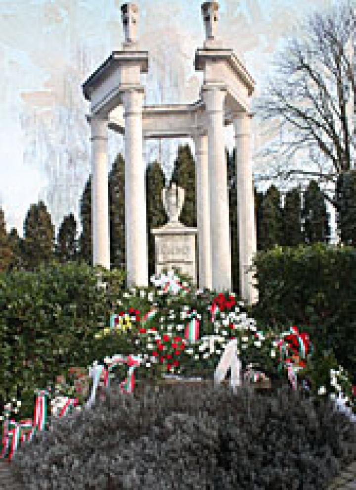 Kölcsey Ferenc síremléke