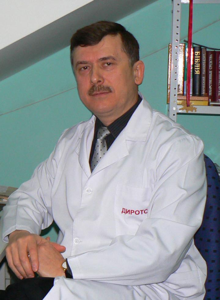 Dr. Oroszi Pál onkológus, a Munkácsi Keresztyén Egészségügyi Központ főorvosa