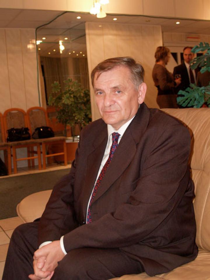 Lezsák Sándor, a Magyar Országgyűlés alelnöke, a Lakiteleki Népfőiskola megalapítója