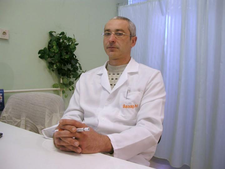 Dr. Duma Béla, a Beregszászi Járási Kórház fül-orr-gégésze