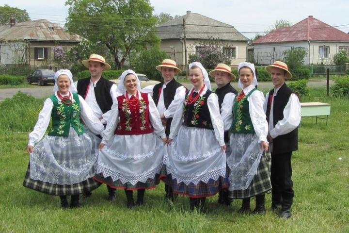 Lengyelországból érkeztek a hyznei táncosok
