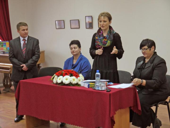 Czunyiné dr. Bertalan Judit köszönti a jelenlévőket