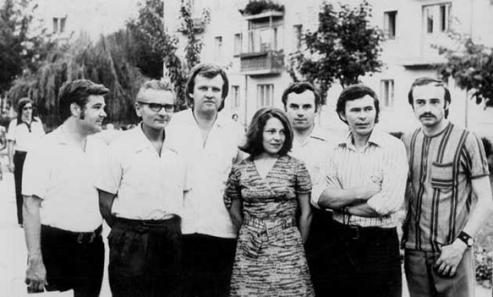 Fiatal alkotók Ungváron 1973-ban (balról jobbra): S. Benedek András, Kovács Vilmos, Szakolczay Lajos (Budapestről), Borbély Edit, Fodó Sándor, Balla Gyula, Zselicki József